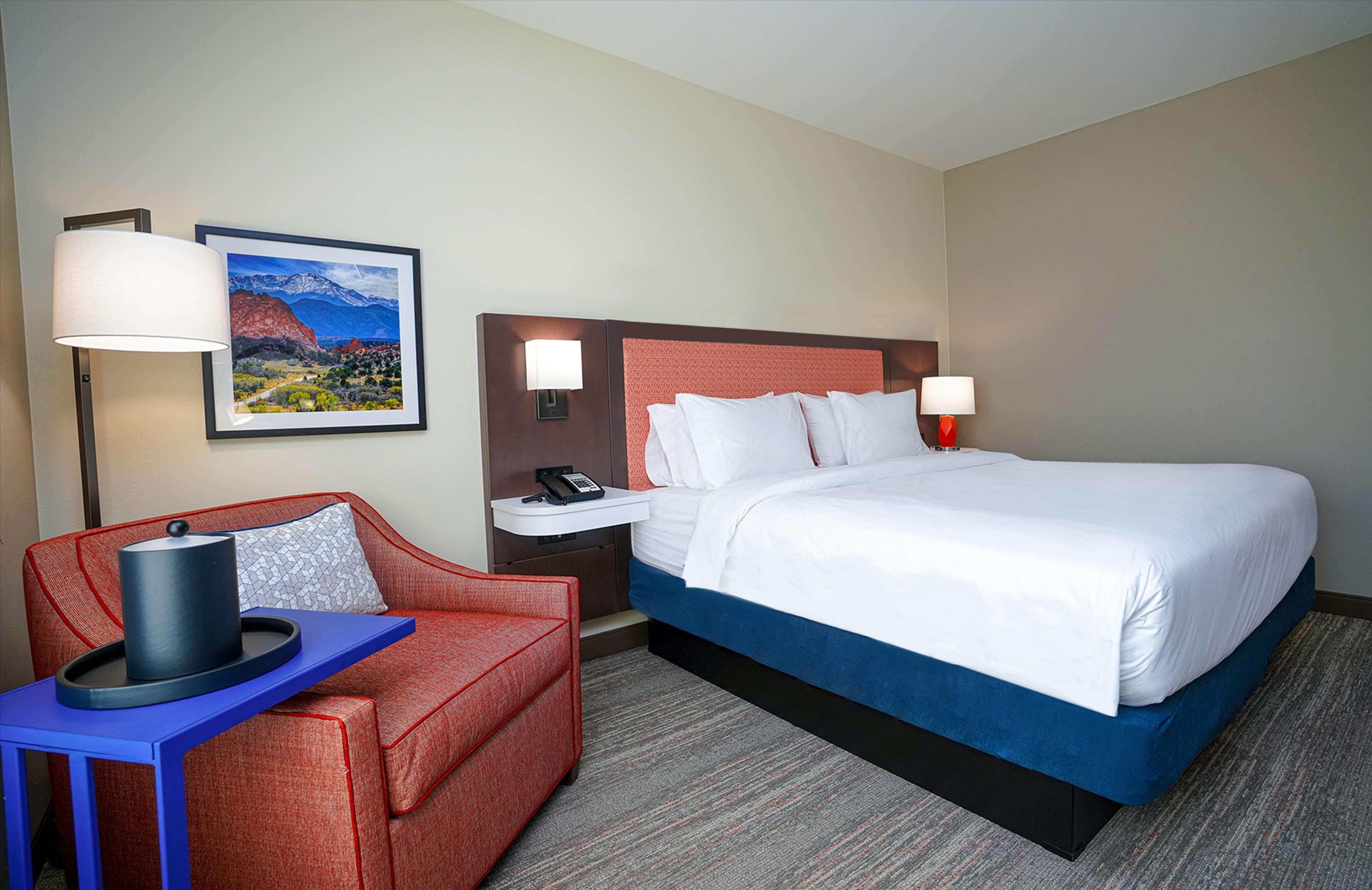 Hampton Inn Colorado Springs I-25 Central Exteriör bild