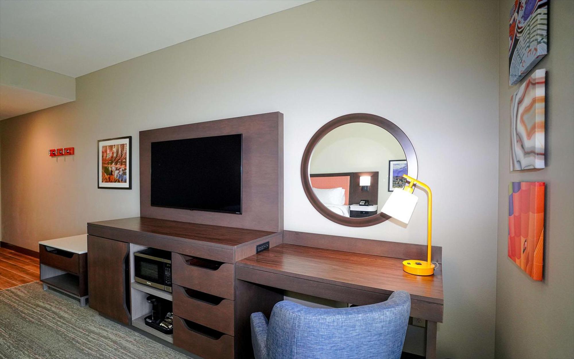 Hampton Inn Colorado Springs I-25 Central Exteriör bild